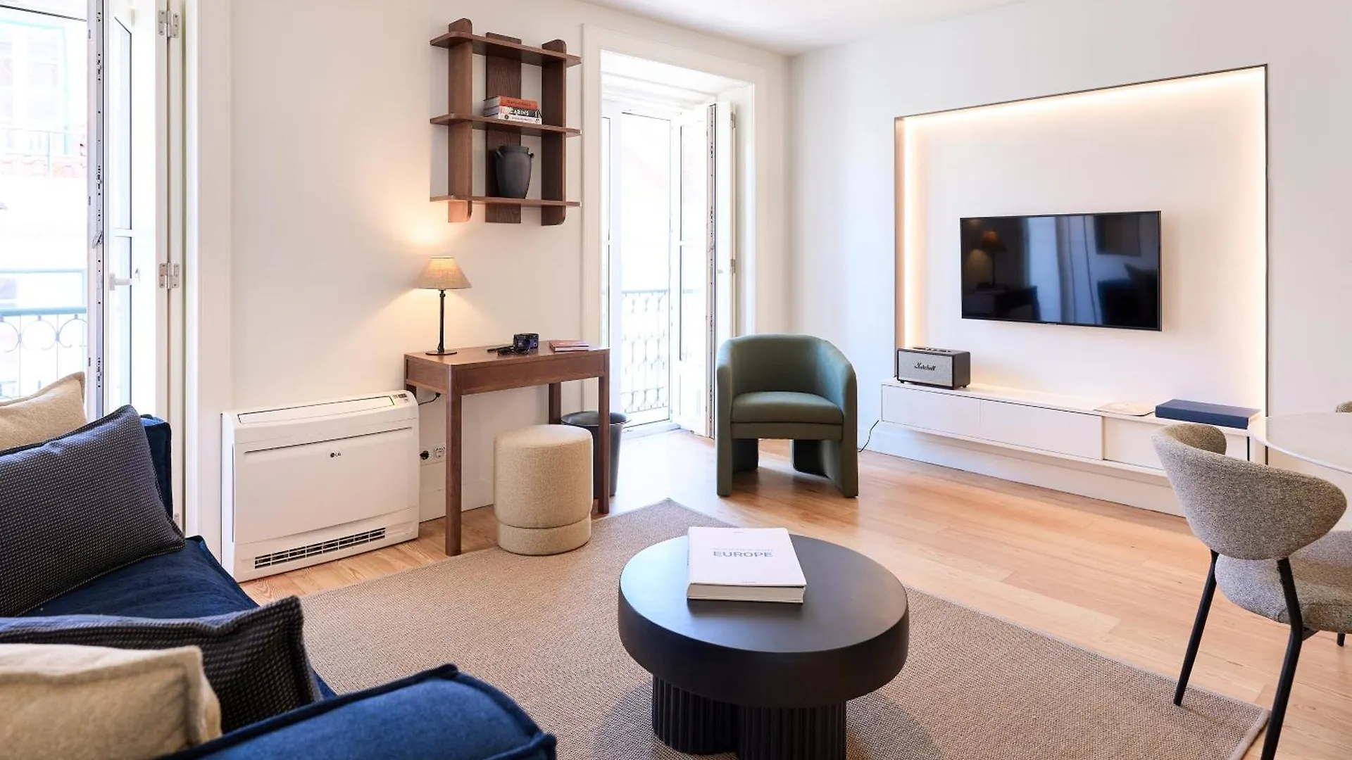 Ando Living - Sao Nicolau House Apartment Lisbon