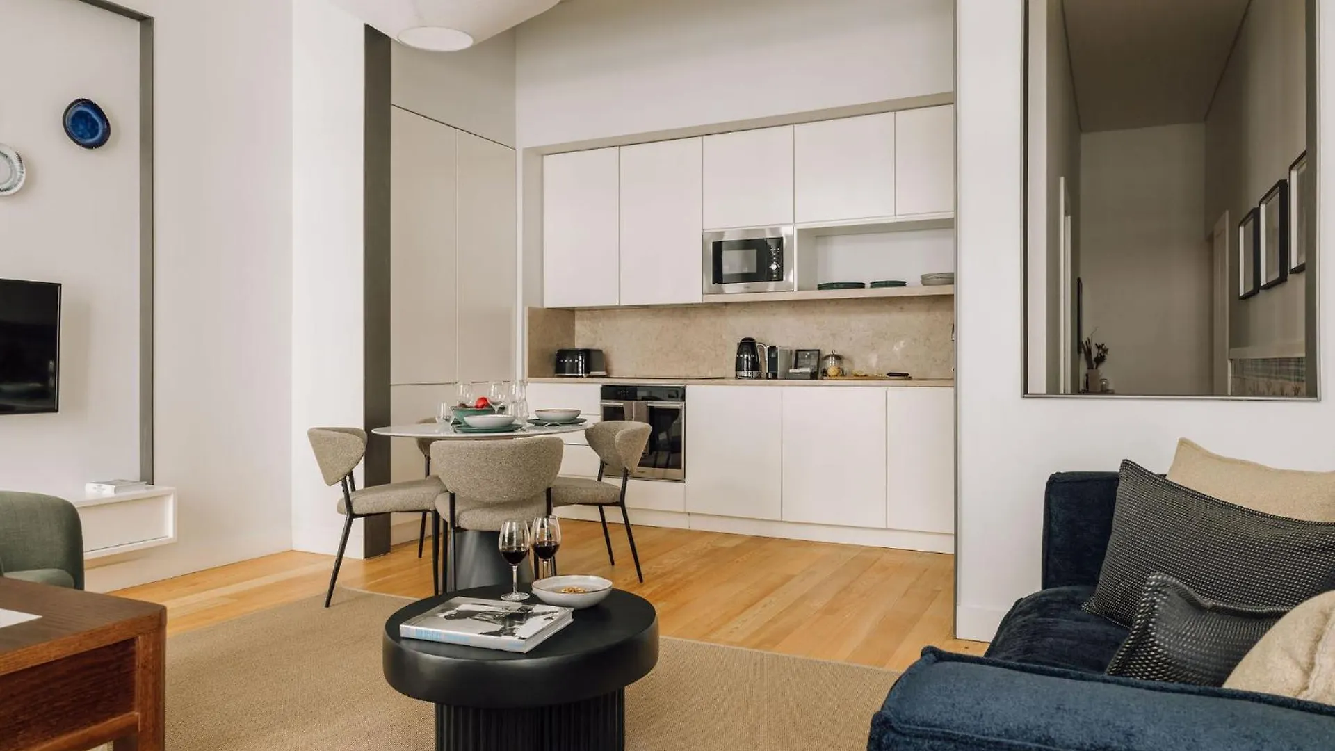 Ando Living - Sao Nicolau House Apartment Lisbon Portugal