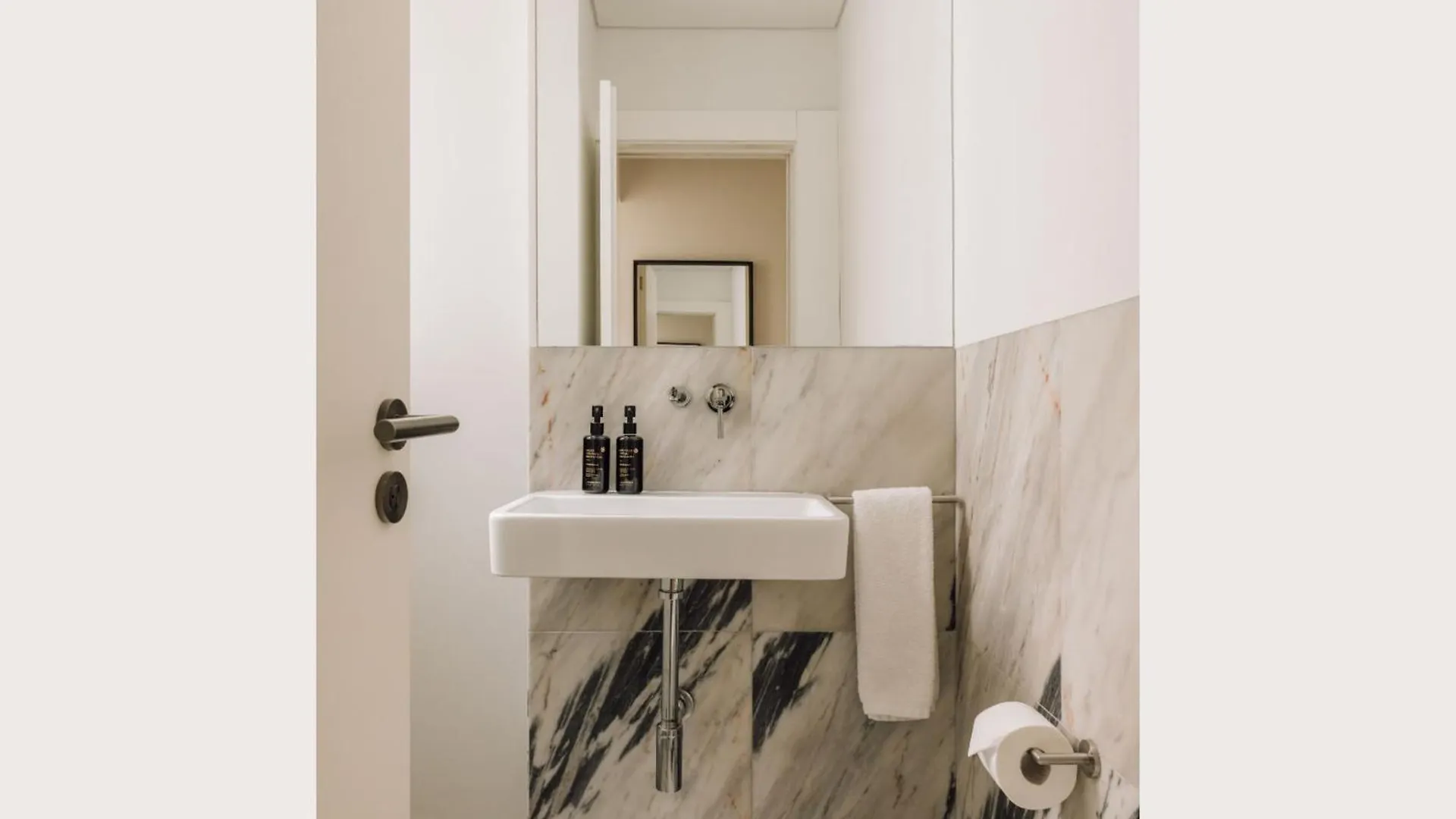 Apartamento Ando Living - Sao Nicolau House Lisboa 0*,  Portugal